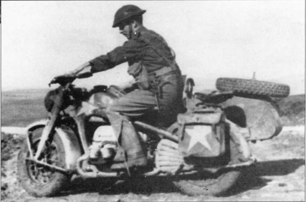 Мотоциклы Вермахта. Военное фото. Иллюстрация 92