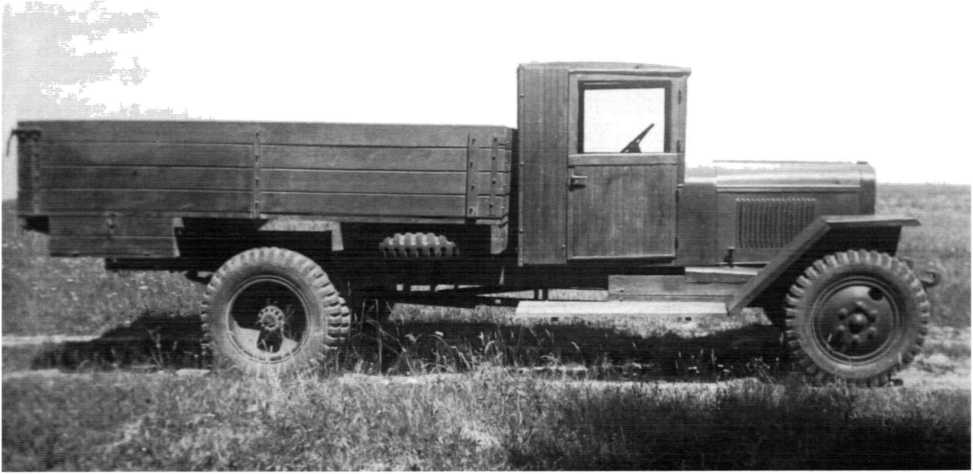 Советские грузовики 1919-1945. Дмитрий Дашко. Иллюстрация 131